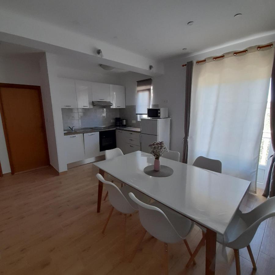 Apartments Filipovic 比奥格勒·纳·莫鲁 外观 照片