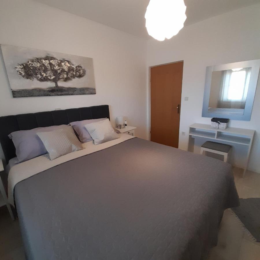 Apartments Filipovic 比奥格勒·纳·莫鲁 外观 照片