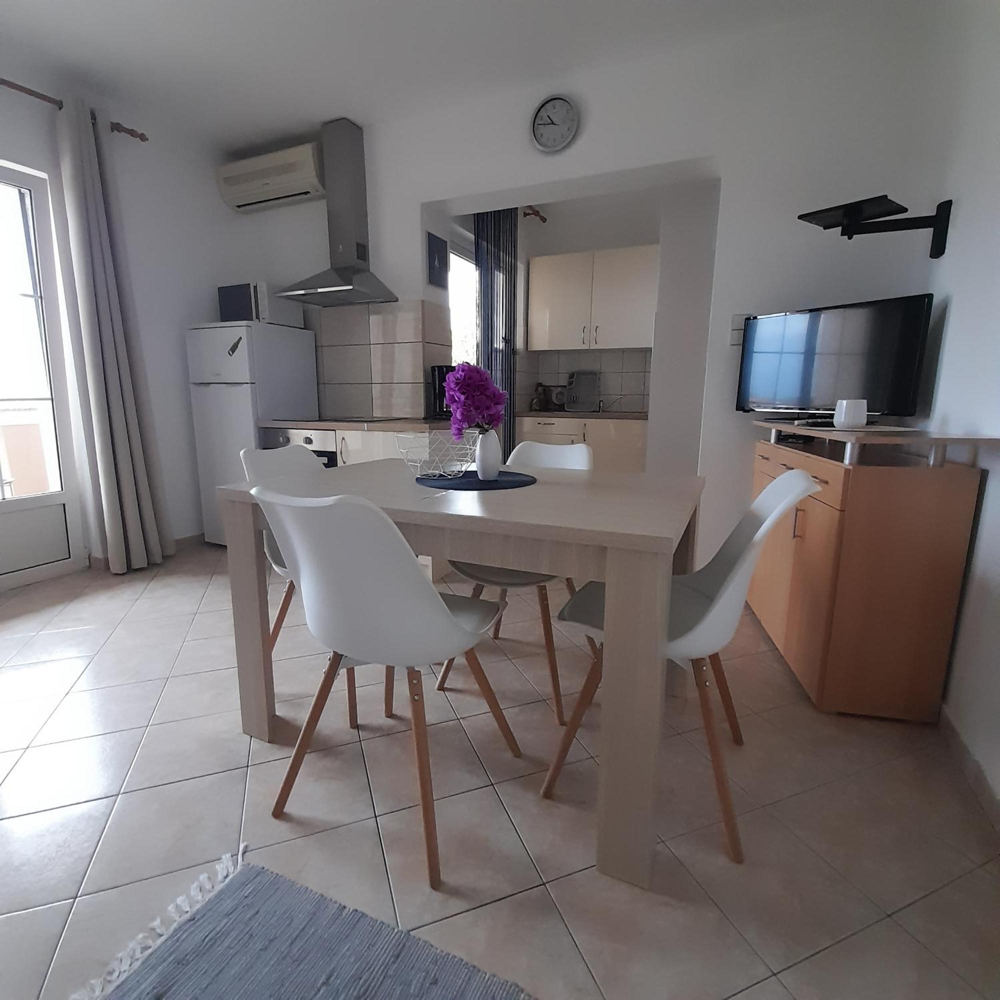 Apartments Filipovic 比奥格勒·纳·莫鲁 外观 照片